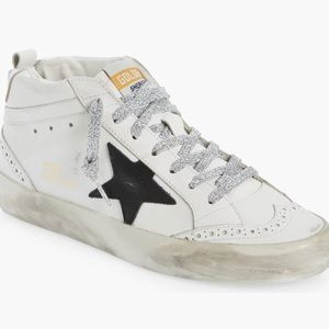 Mid Star Sneaker (Women)
Golden Goose - In Excellent Condition.
